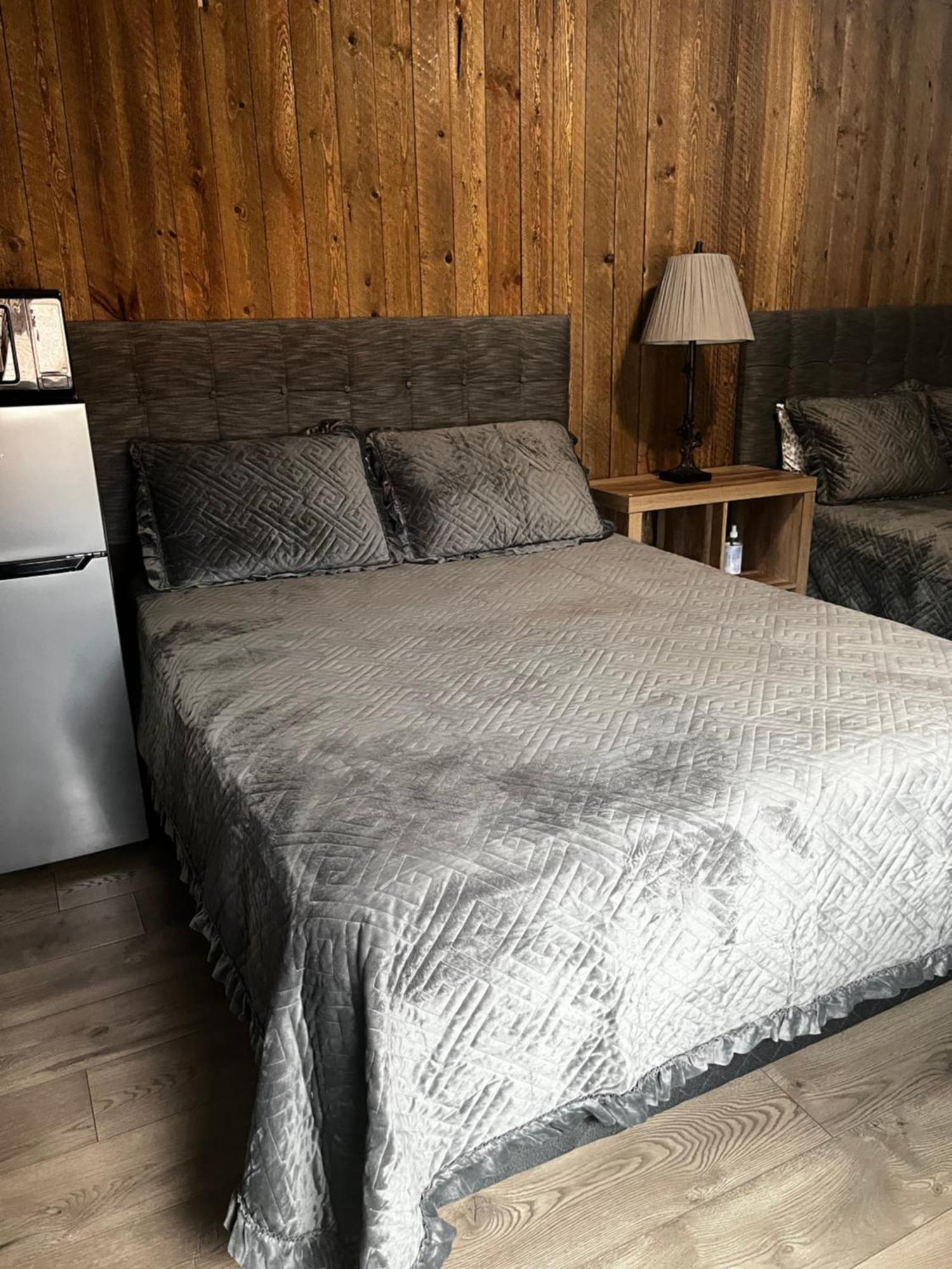 Parkway Yellowstone Guest House Room #1 Gardiner Eksteriør bilde